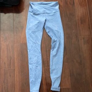 SE crosswaist Lululemon legging size 4